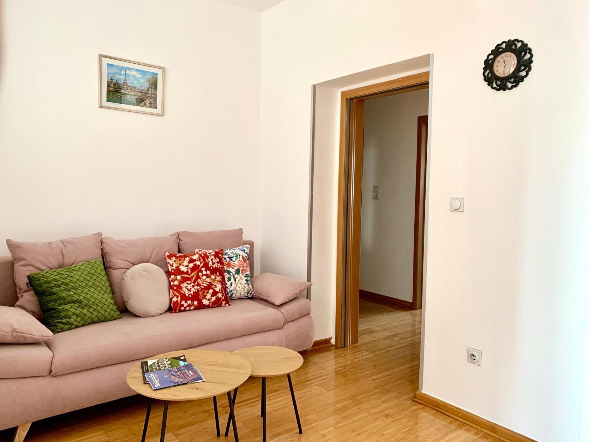 City Center Crown Apartment Belgrado Buitenkant foto