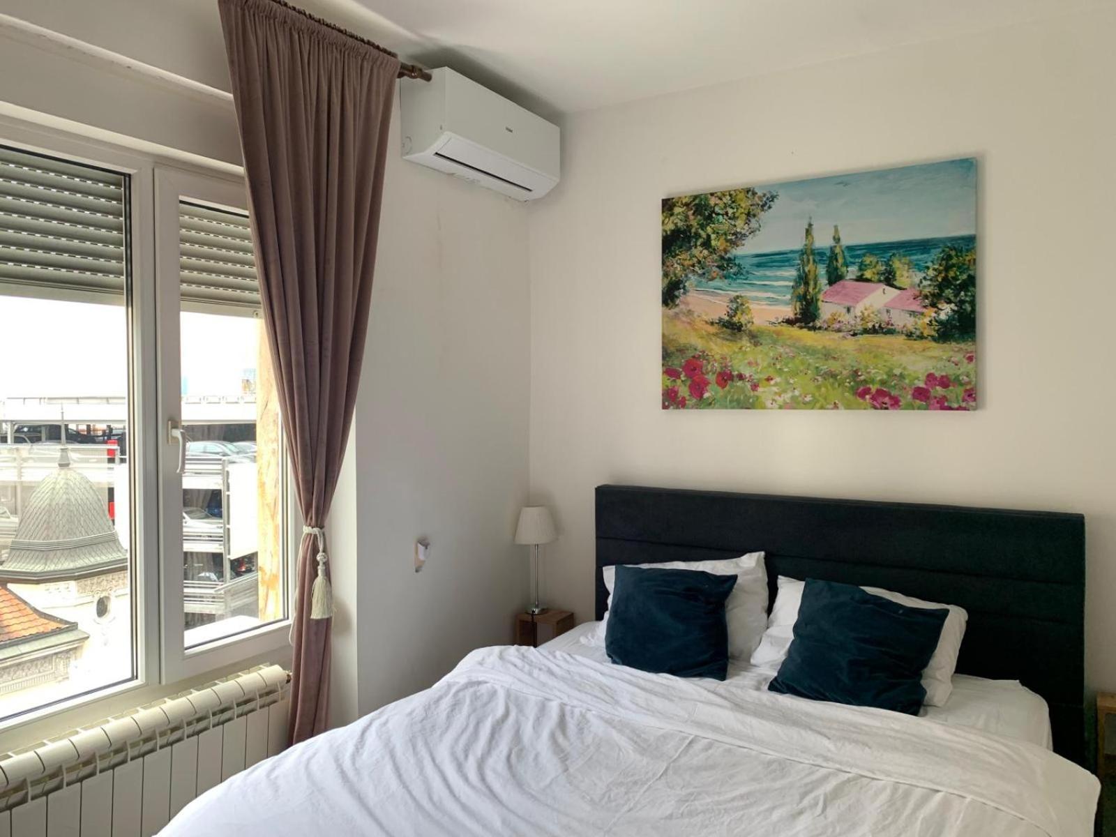 City Center Crown Apartment Belgrado Buitenkant foto